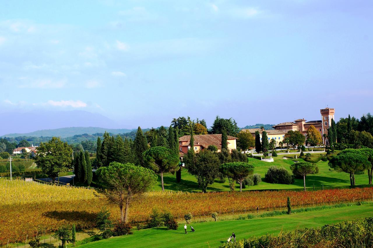 בית הארחה Capriva del Friuli 	Casale In Collina מראה חיצוני תמונה