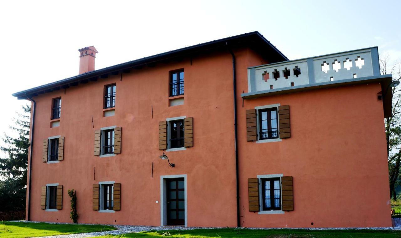 בית הארחה Capriva del Friuli 	Casale In Collina מראה חיצוני תמונה